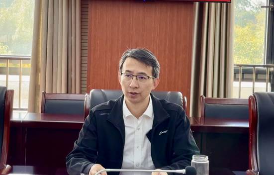 b5b8f49a386079506437414adc6a027